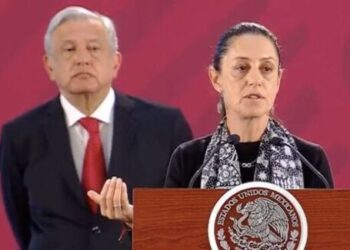 Muy tempranito, tras la reunión de Seguridad en Palacio Nacional a la que acude todos los lunes la jefa de Gobierno, Claudia Sheinbaum, recibió la instrucción del presidente Andrés Manuel López Obrador de suspender sus giras de fin de semana para hacer una virtual campaña de promoción para 2024.