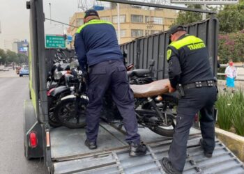 Reanudan operativos viales para motociclistas