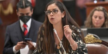 Exigen disculpa pública e indemnización para Viviana Sánchez