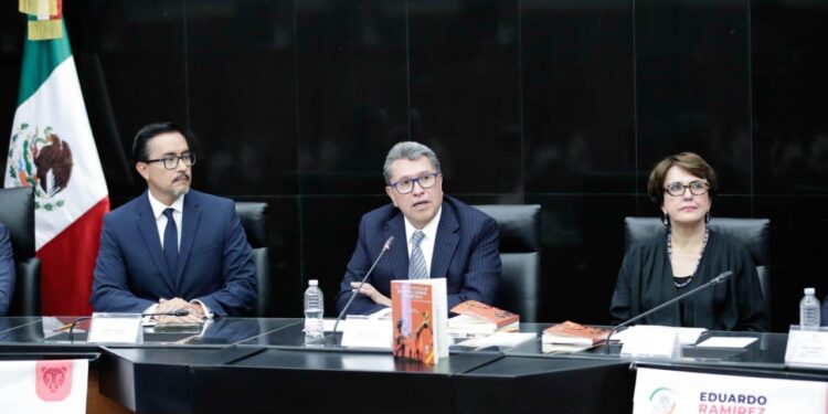 El Poder Judicial mexicano requiere de una profunda transformación, porque la justicia aún no logra en ser aceptada y ser confiable para los ciudadanos y las ciudadanas, aseveró Ricardo Monreal.