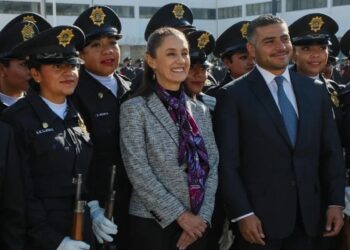 La jefa de Gobierno de la Ciudad de México, Claudia Sheinbaum, eligió que la llamaran “Temis”, la “Diosa de la Justicia”, como su “indicativo” para los cuerpos de seguridad. El apelativo ella lo decidió cuando asumió el cargo.