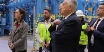 ¿Siguieron el libretito de Enrique Peña o quienes trabajaron con él ahora asesoran a Claudia Sheinbaum? La pregunta, porque ella ya sacó su propia versión del “¿qué hubieran hecho ustedes?” de Peña en 2017,