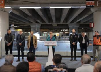 Tras 20 meses, reabren tramo subterráneo de L-12