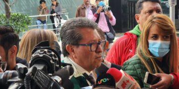 Libertad de expresión es valor irrenunciable de la democracia: Monreal