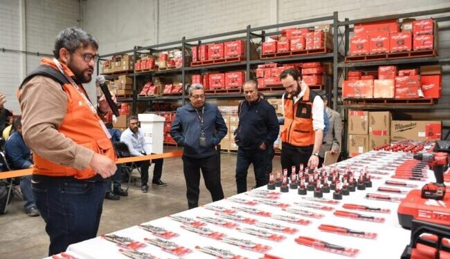 Entregan a trabajadores del Metro herramientas  con valor de 40 mdp