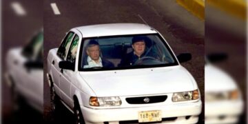 De Tsuru blanco a “La Bestia”, desde el AIFA