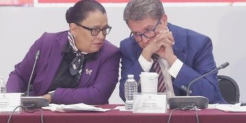 Las estructuras de Morena se deberían ir aglutinando entorno de Rosa Icela para sellar su candidatura, salvo que por un asunto de una concesión política para garantizar la unidad de Morena fuera necesario que le entregaran la candidatura a jefe de Gobierno al senador Ricardo Monreal.