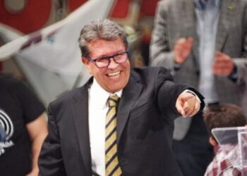 El senador Ricardo Monreal ganó otra batalla en la disputa por el poder en la Ciudad de México, pues logró colocar al militante de Morena, Néstor Núñez en la posición número uno de la lista de candidatos plurinominales del PVEM, al Congreso de la Ciudad de México. FOTO: Archivo CDMX