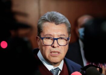 Senadores de Morena votarán en contra del dictamen de diputados que incrementa sesiones por ataques al orden y paz pública, asegura Monreal