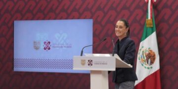 Por supuesto que tampoco Claudia Sheinbaum, jefa de Gobierno de la Ciudad de México. Por eso declinó la oferta del secretario de Relaciones Exteriores, Marcelo Ebrard, para que quienes aspiran a la candidatura presidencial dejen el cargo público a la brevedad.