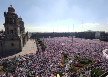 Al menos dos personas que han trabajado cerca de la jefa de Gobierno, Claudia Sheinbaum, cuentan que acaso la principal razón por la que dejaron de laborar con “la doctora” –como suelen llamarle–, es por su actitud “soberbia”. Esa es la fama que también tiene con los “reporteros de la fuente”, aunque por supuesto no se lo dicen.