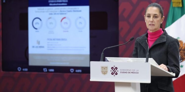 La jefa de Gobierno de la Ciudad de México, Claudia Sheinbaum dijo que se analiza la posibilidad de la reapertura del tramo elevado en la Línea 12 del Metro que se desplomó en mayo de 2021 por etapas y que las empresas encargadas de la rehabilitación efectuaran una  presentación quincenal para dar a conocer los avances.