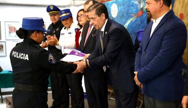 Capacitan en derechos humanos a policías de Escudo Coyoacán