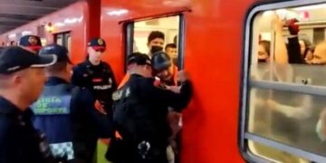 Usuario sufre amputación del dedo en las puertas del Metro