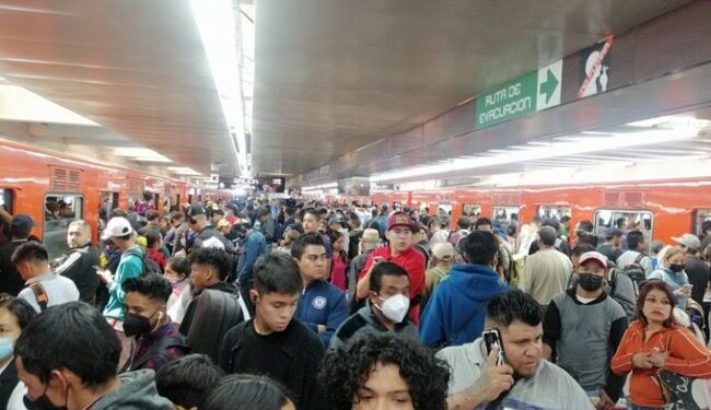 Reportan falla eléctrica en L-9 del Metro