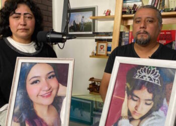 Madre de jóvenes que murieron tras caer en coladera desconoce acuerdo reparatorio