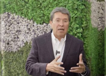 La Cámara de Senadores ha cumplido con el marco legal aplicable en el ejercicio del Presupuesto de Obras y Servicios, bajo los conceptos de honestidad y austeridad, destacó Ricardo Monreal Ávila, presidente de la Junta de Coordinación Política del Senado de la República.