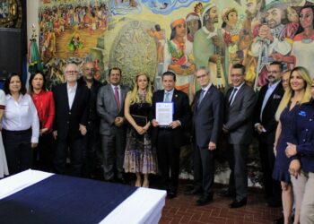 Con este convenio, y con los proyectos de investigación que juntos realizaremos y aplicaremos, los grandes beneficios serán para las y los coyoacanenses: Giovani Gutiérrez Aguilar, alcalde.