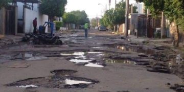 Tres doritos después, su secretario de Obras y Servicios, Raúl Basulto, la desmintió. Dijo que apenas van a empezar a construir ese micrositio informativo “para que ahí se consulte y se verifique… nos vamos a poner de acuerdo con Comunicación Social de Jefatura. FOTO: Especial