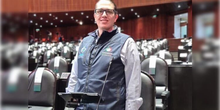 El Diputado Luis Mendoza Acevedo (PAN), presidente de la Comisión de Radio y Televisión de la Cámara de Diputados, alertó del grave retroceso en materia de transparencia que podría significar el veto presidencial de dos comisionados del INAI, con lo que este organismo está en riesgo.