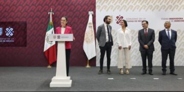 La jefa de Gobierno de la Ciudad de México Claudia Sheinbaum anunció que 25 empresas ya están informando cuánta agua podrán aportar durante la temporada de estiaje 2023 en la capital del país, para reducir los estragos de la sequía que se prevé para al menos los próximos tres meses.