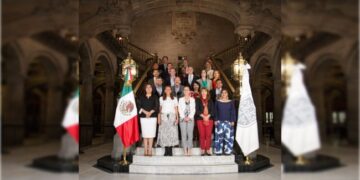 La intención política es, a todas luces, repartir culpas, distribuir el costo político y mediático entre los 16 ediles, pese a que las Alcaldías carecen de atribuciones y por lo tanto no tienen responsabilidad en el abasto de agua.