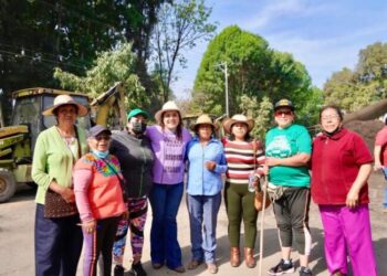 Tláhuac inicia apoyo prioritario a campesinos con composta gratuita y mecanización