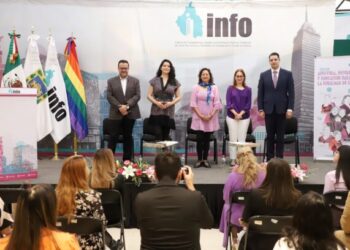 Redoblar esfuerzos para seguir abriendo espacios para las mujeres: Info CDMX