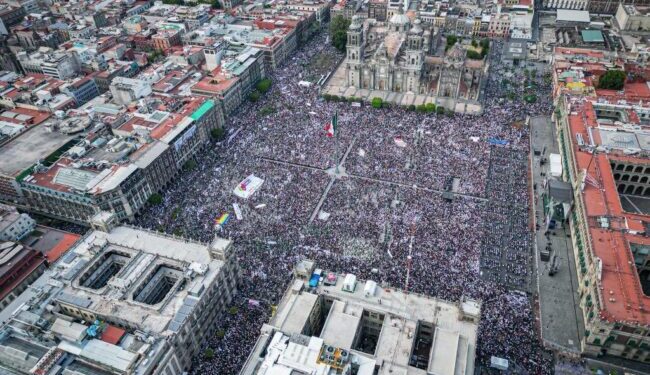 Reporta GCDMX 500 mil asistentes al mitin de AMLO en el Zócalo