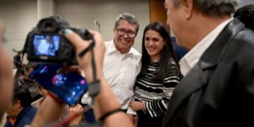 Ricardo Monreal convoca a mantener el proceso transformador de México y a no ser indiferentes ni apáticos