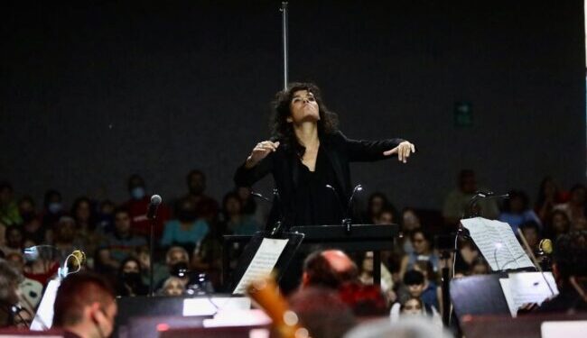 Interpreta Sinfónica de Coyoacán el programa “Ellas dirigen la música”