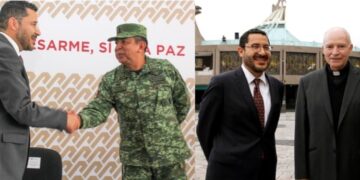 Al parecer Batres también utiliza a los párrocos y obispos; a los inmuebles de culto católico para reivindicarse. Por ejemplo, en agosto de 2021 difundió una foto de él junto al cardenal Carlos Aguiar, arzobispo primado de México, a quien visitó en la Basílica de Guadalupe.