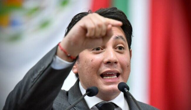 Propone PAN examen de valoración para obtener licencia de conducir