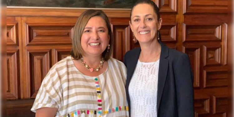 FOTO: ARCHIVO / TWITTER SHEINBAUM. No sólo en el entorno de Claudia Sheinbaum ven a la senadora Xóchitl Gálvez como su candidata en la oposición para la Jefatura de Gobierno en 2024. También destacados liderazgos del PAN en la CDMX hacen ese juicio, pues cuando se les pregunta no dudan en responder de manera contundente que sí, que es la corcholata de la jefa de Gobierno para la oposición.