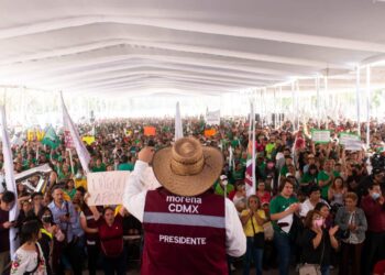 Al concluir los 24 eventos en que asistieron más de 50 mil personas para conformar los más de 7 mil Comités de Defensa de la Cuarta Transformación, el presidente de Morena en la Ciudad de México, Sebastián Ramírez, destacó que cada vez son más los capitalinos que quieren que en 2024 el cambio continúe.