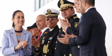 Tras encabezar la graduación de la generación 285 de la Universidad de la Policía, la jefa de Gobierno de la Ciudad de México Claudia Sheinbaum se congratuló por la toma de protesta de de Guadalupe Taddei como Consejera Presidenta del Instituto Nacional Electoral (INE), principalmente porque anunció la implementación de una política de austeridad en el órgano autónomo.