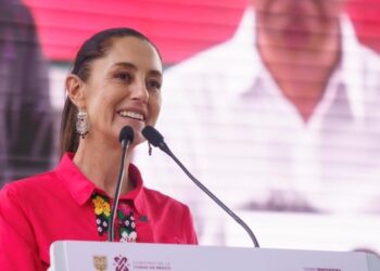 a Jefa de Gobierno, Claudia Sheinbaum Pardo, resaltó que la coordinación entre dependencias locales y el Gobierno de México ha sido fundamental para brindar mayor seguridad a los habitantes y mantener la reducción de delitos en la capital del país.