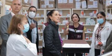 Apoya Sheinbaum reincorporación de médicos jubilados