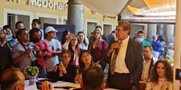 Ricardo Monreal, afirmó que se requiere de un nuevo sistema de justicia en el país, en el que haya jueces honestos que no tengan aptitudes de complicidad, corrupción o de vendettas políticas.