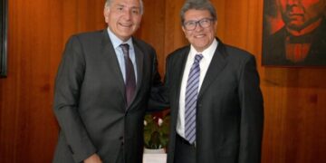 Ricardo Monreal y Adán Augusto López analizan agenda legislativa en el último tramo del periodo ordinario