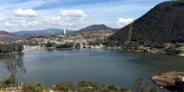 Reportan niveles mínimos en el Cutzamala pese a bombardeo de nubes