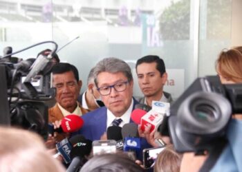 Ricardo Monreal pide parlamento abierto para discutir minuta sobre minería