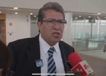 Ricardo Monreal asegura que Senado no pasará “fast track” leyes enviadas por la colegisladora