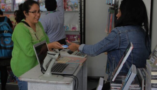Anuncian feria del remate de libros en CDMX