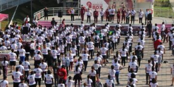 Entrenan capitalinos para clase masiva de box