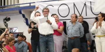 Monreal llama a PT a dejar de lado aspiraciones personales para lograr alternancia política en Coahuila