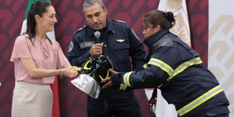 Un día después de que el alcalde de Benito Juárez, Santiago Taboada, retó desde la estación Pantitlán de la Línea 9 del Metro a la jefa de Gobierno, Claudia Sheinbaum a ir por él, la mandataria capitalina respondió de nueva cuenta que no existe una persecución política en contra de sus opositores.