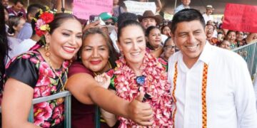 Sheinbaum respalda exhorto de AMLO a no votar por senador republicano John Kennedy