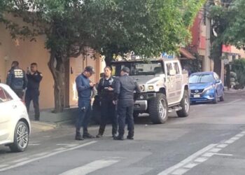 Roban camioneta de valores con cerca de 4 mdp en MH