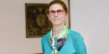 Otorgan el Premio Nacional de Ciencias a Annie Pardo, mamá de Sheinbaum